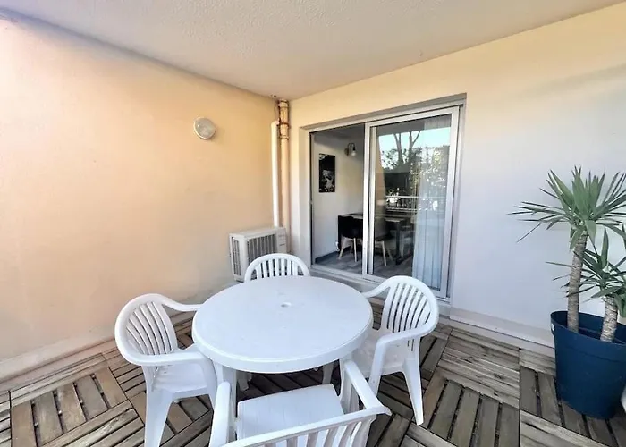 Port De 4 Personnes Apartman