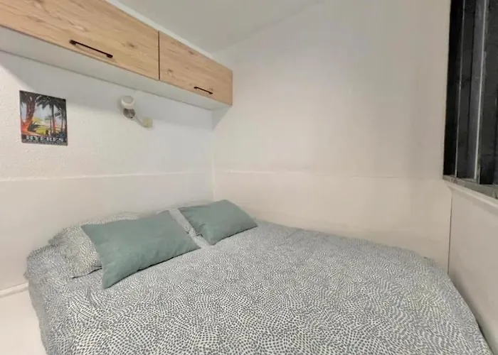 Port De 4 Personnes Apartman Hyères